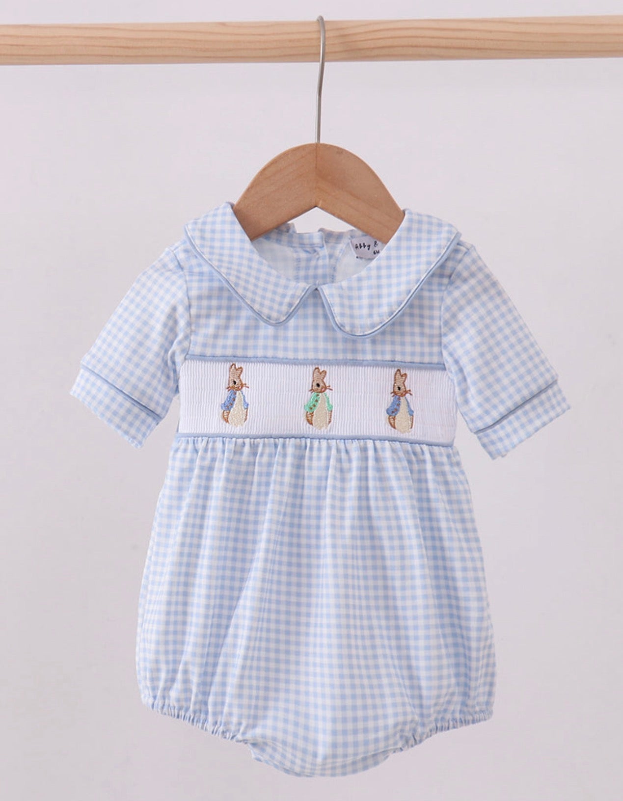 Blue bunny Embroidery bubble