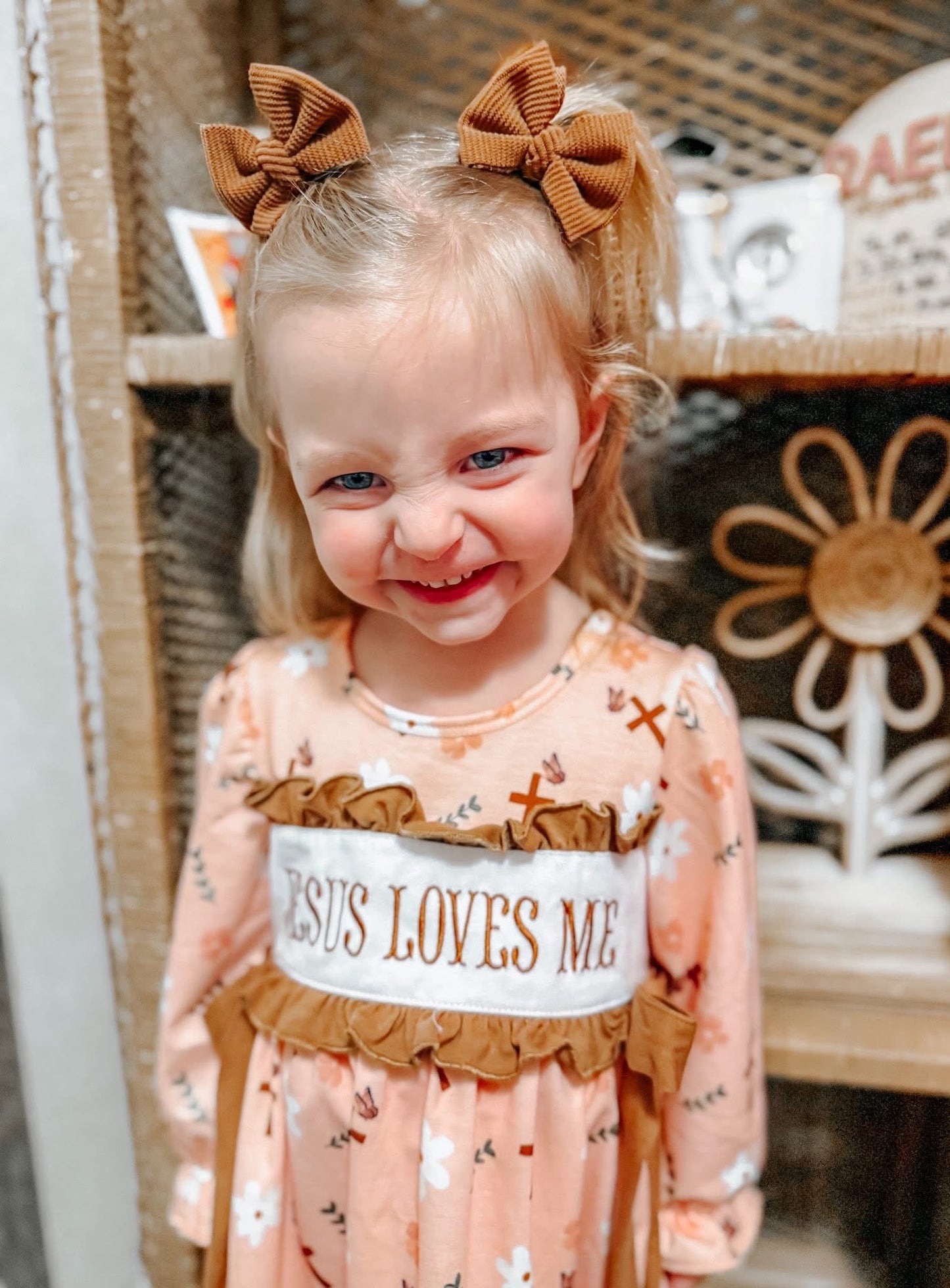 Jesus loves me cross dress