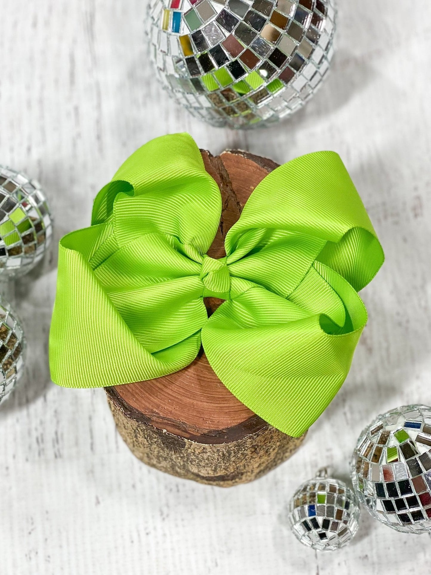 Classic Grosgrain Hair Bow - French Clip - 4.5"