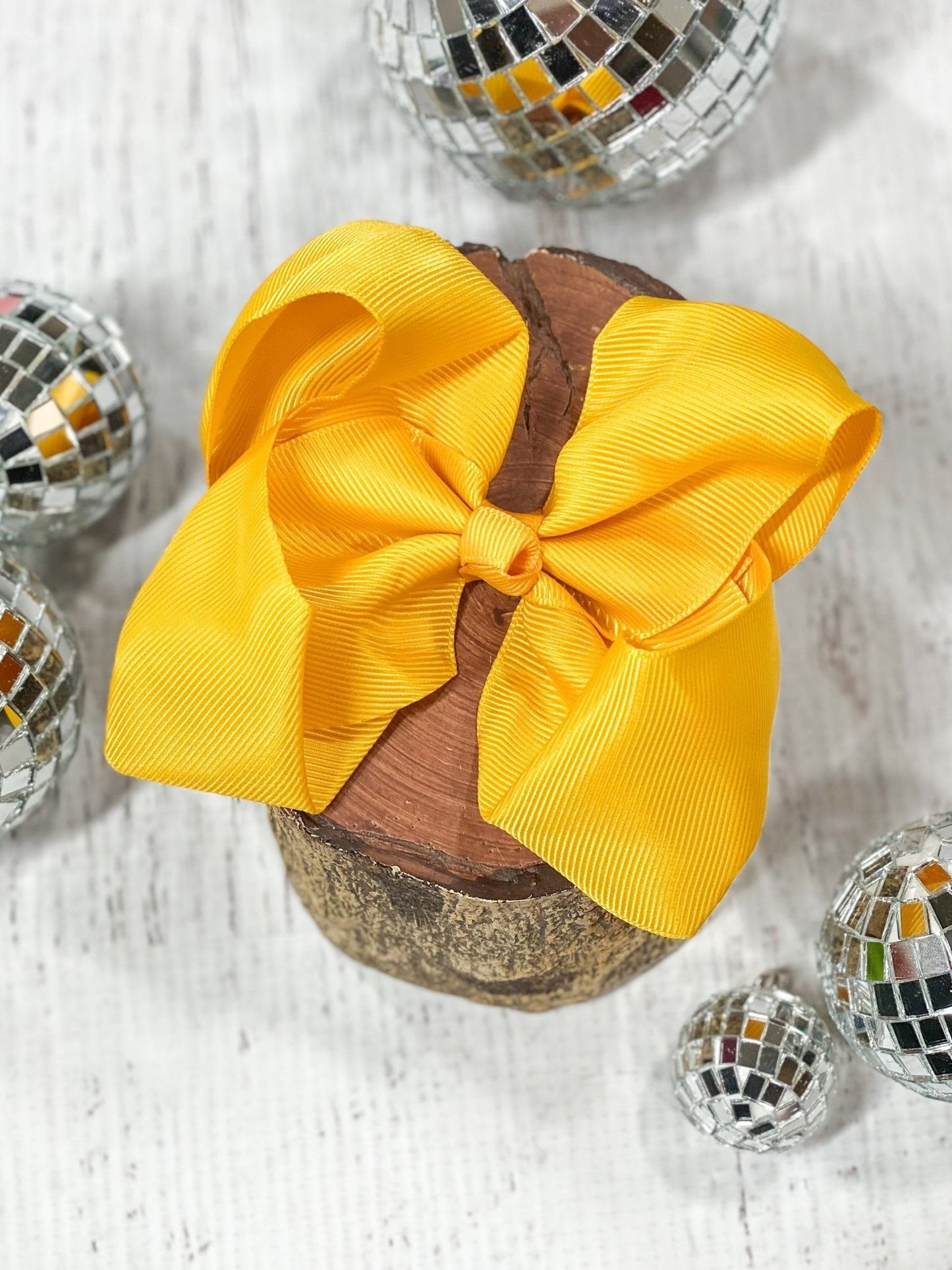 Classic Grosgrain Hair Bow - French Clip - 4.5"