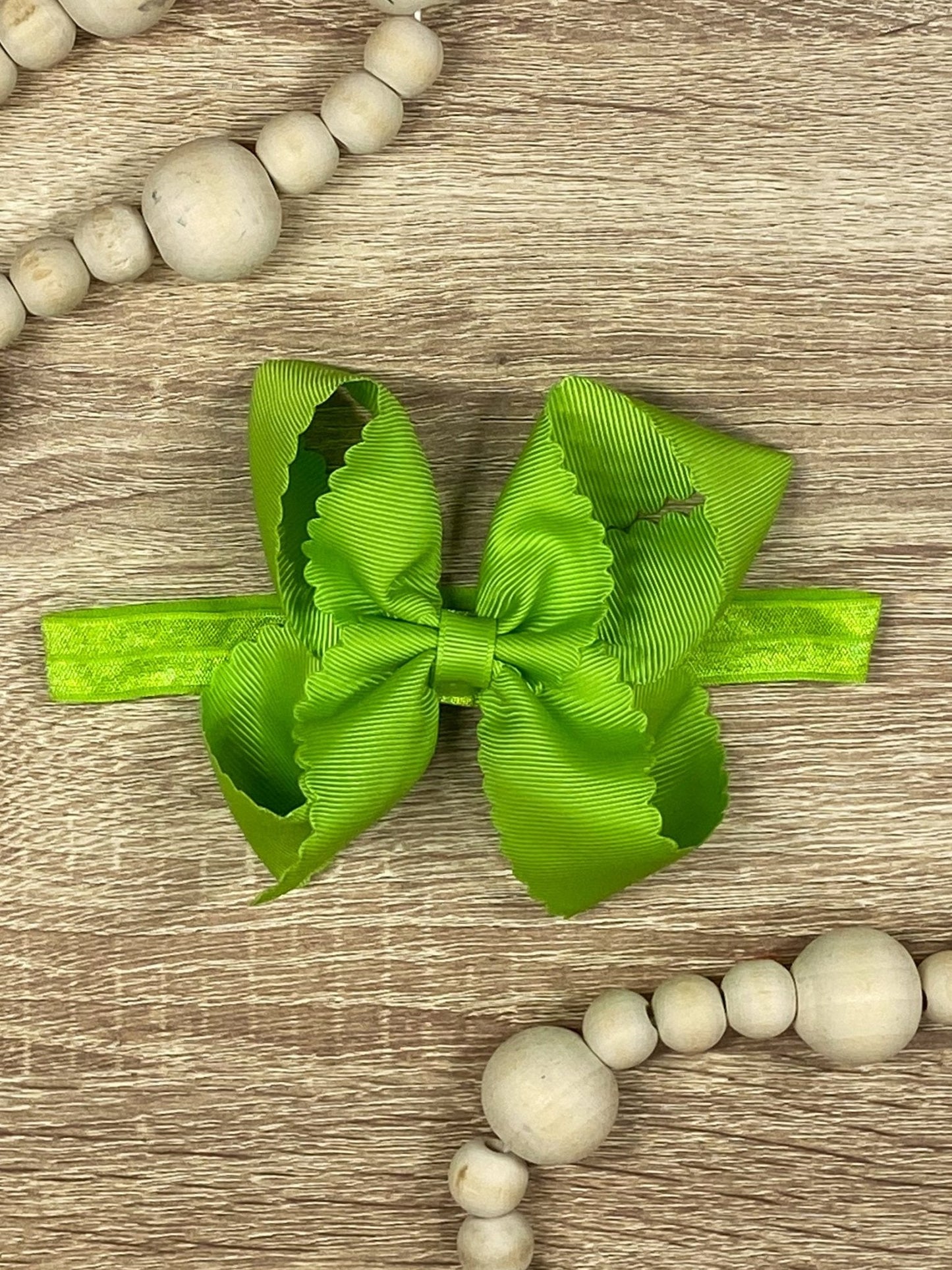 Classic Scalloped Bow - Headband - 4.5"