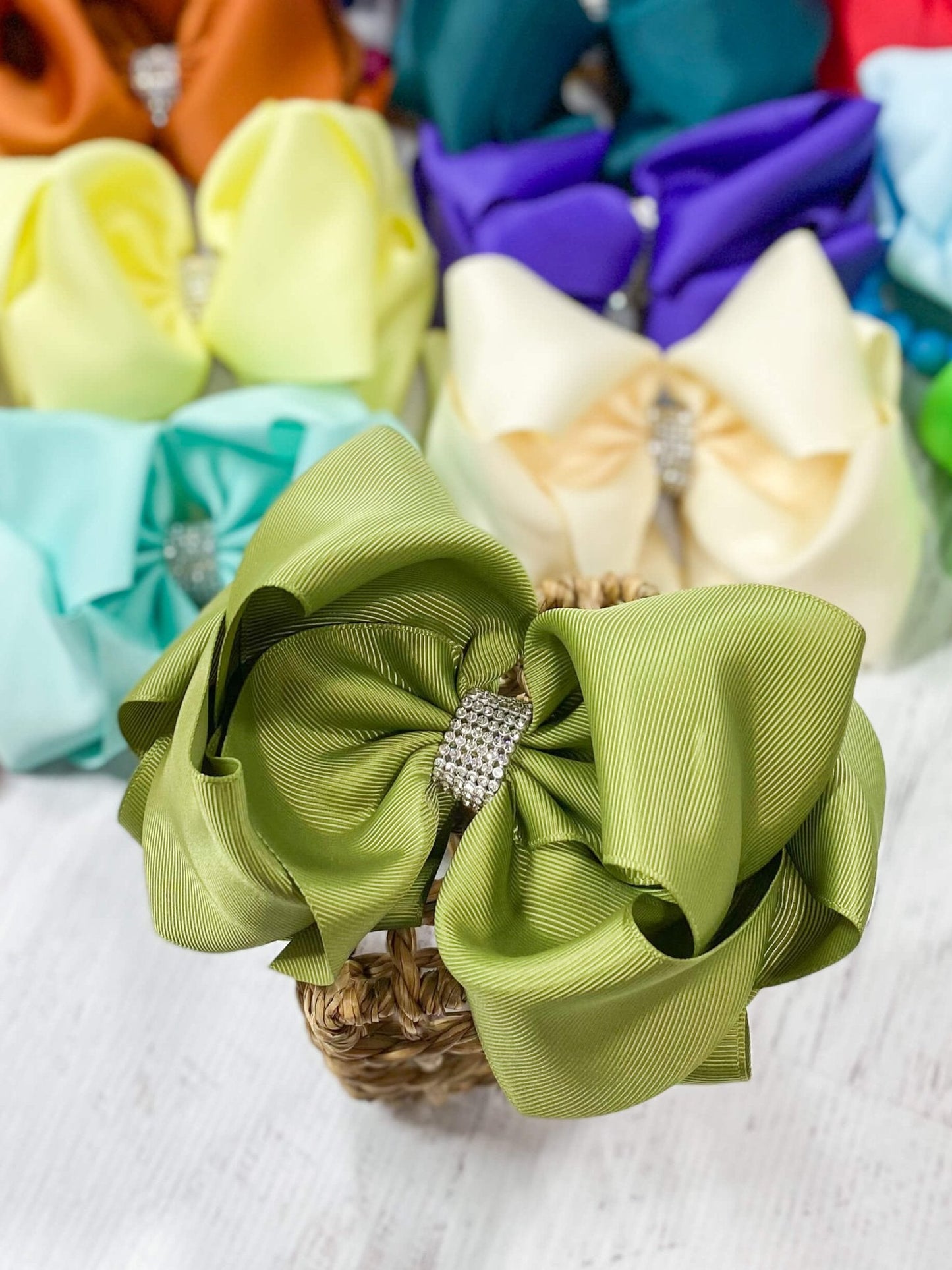 5.5" Oversize Rhinestone Center Knot Hair Bow | Alligator or French Clip